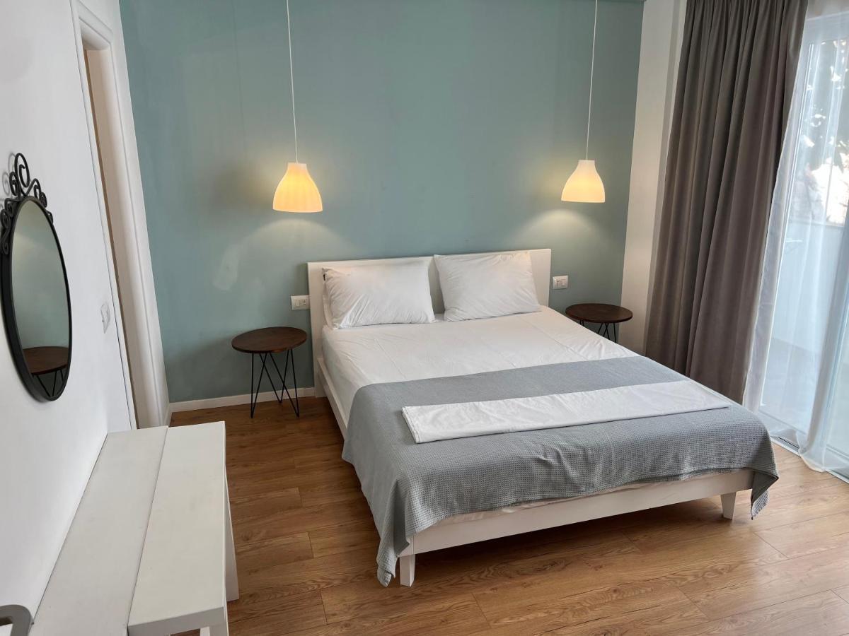 Kanes Bohemian Boutique Hotel Saranda Kültér fotó